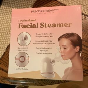 NEW! Never used!!
Precision beauty professional facial steamer